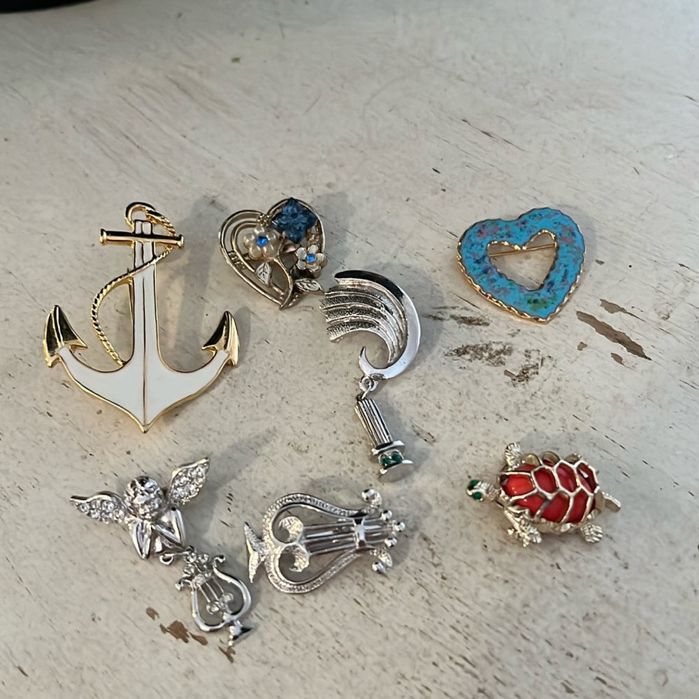 Lot vintage brooches RA